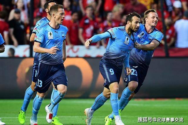 巴萨球迷要求皮克和布斯克茨滚蛋 媒体也声讨他们