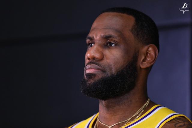 米勒31分黄蜂力克骑士止5连败 篮网险胜奇才