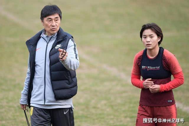马尔穆什下周一接受曼城体检 转会费8500万欧